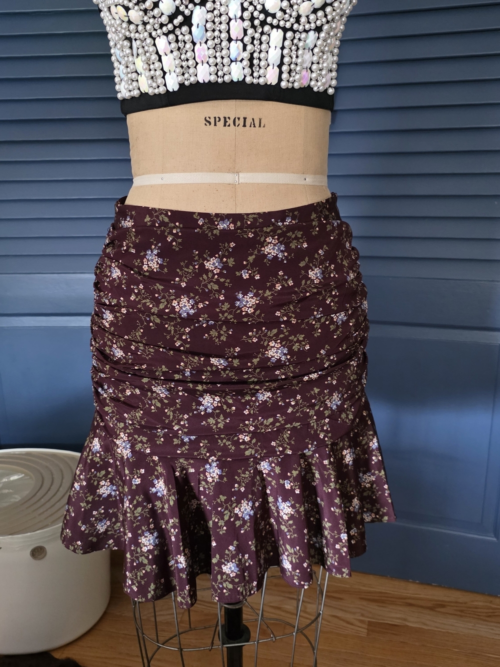 Veronica Beard Burgundy Floral Ruffle-Hem Mini Skirt